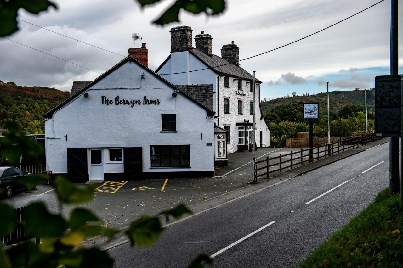 The Berwyn Arms Ξενοδοχείο Corwen Εξωτερικό φωτογραφία